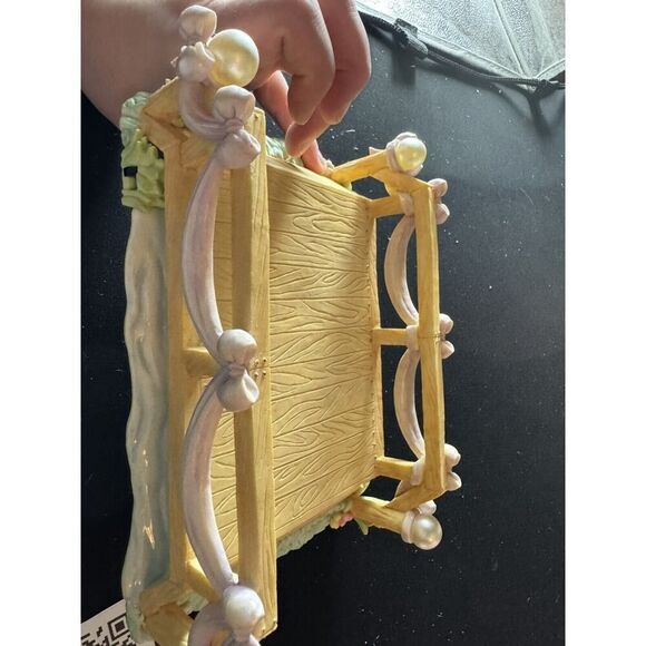 Precious Moments 104024 2002 Summer‎ Vignette Accessory - Picture 3 of 8